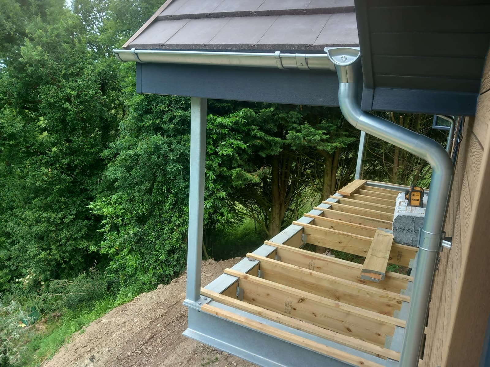 Flooring & Decking hero photo